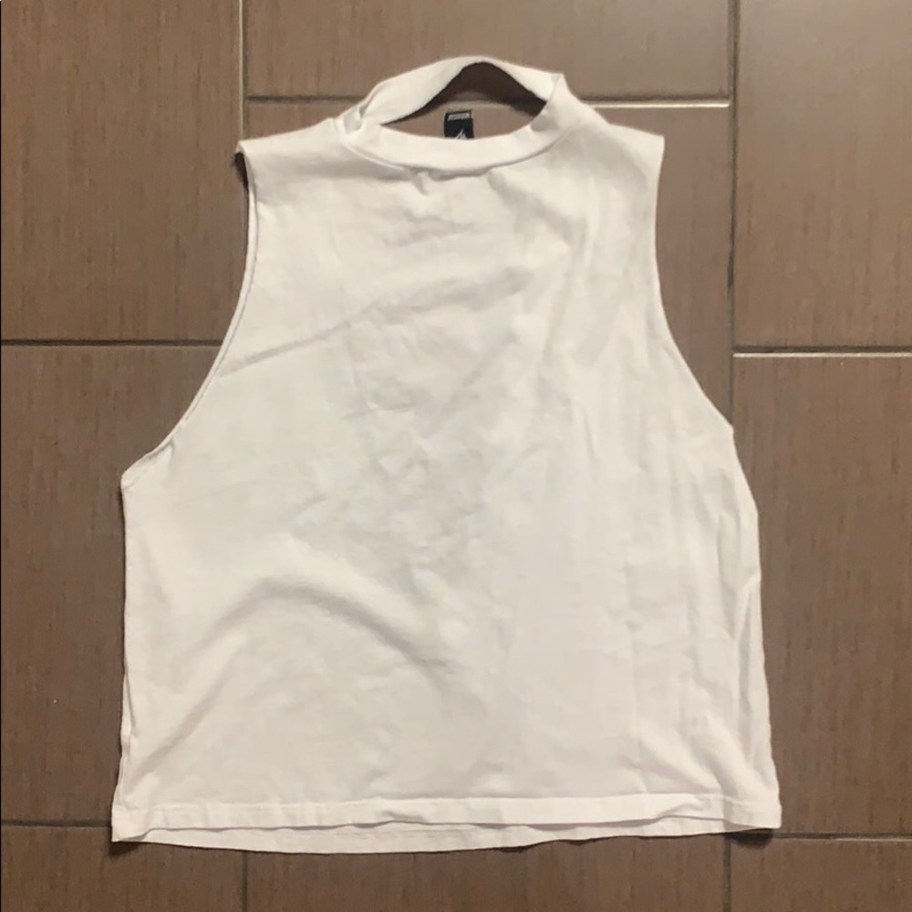 Shirt - Picture 4 of 4